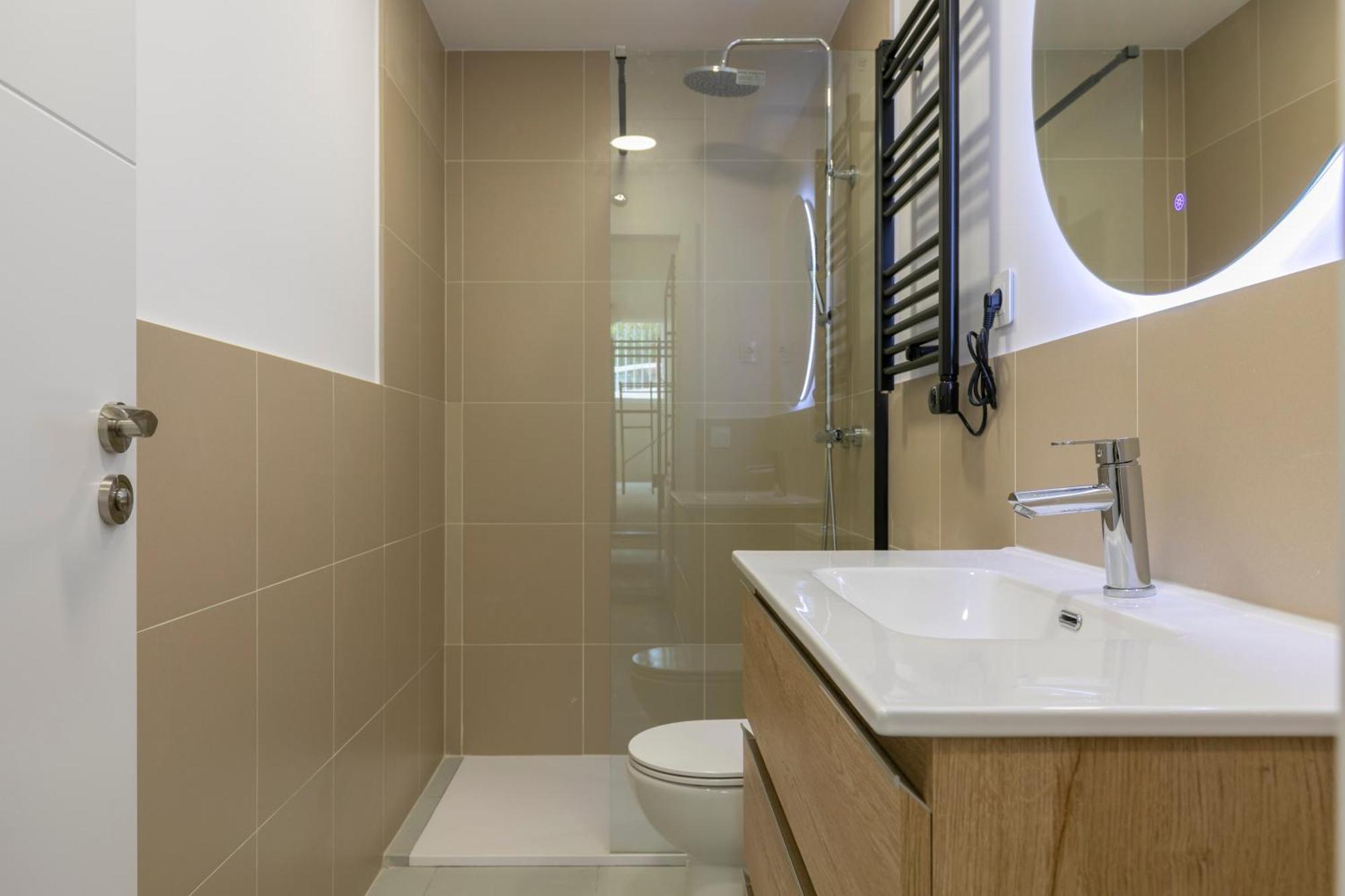 Apartment Homeabout Tetuan Madrid